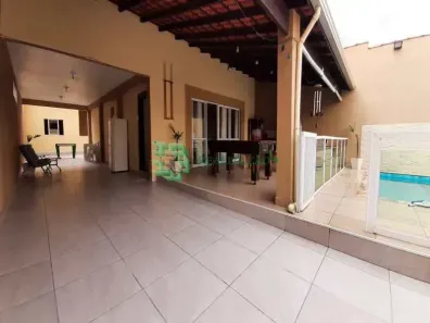 Sobrado com 5 Quartos à venda, 360m² no Verde Mar, Itanhaém