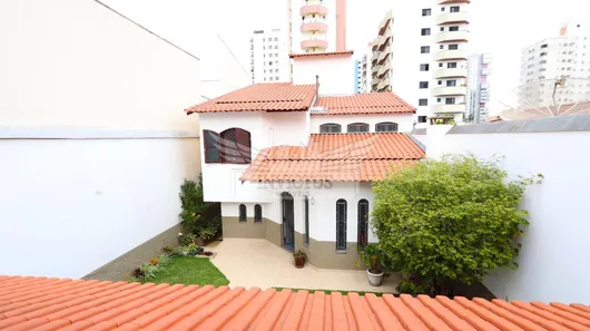 Sobrado com 4 Quartos para alugar, 400m² no Vila Bastos, Santo André