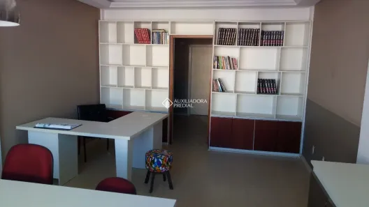 Sala Comercial à venda, 46m² no Centro Histórico, Porto Alegre