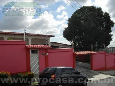 Casa com 3 Quartos à venda, 214m² no Parque 10 de Novembro, Manaus