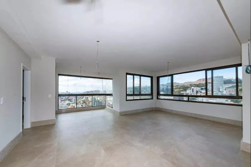 Apartamento com 4 quartos — Santa Lúcia, Belo Horizonte