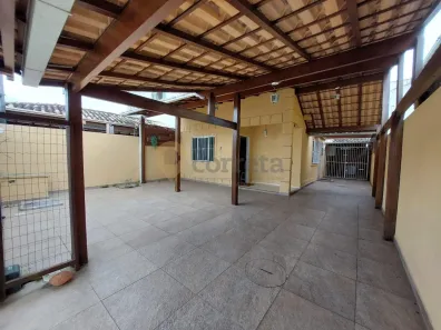 Casa com 3 Quartos à venda, 200m² no Jardim Mariléa, Rio das Ostras