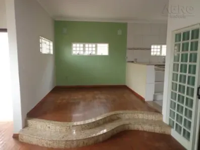 Casa com 2 Quartos à venda, 300m² no Vila Industrial, Bauru
