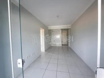 Apartamento com 2 Quartos para alugar, 55m² no Água Verde, Jaraguá do Sul