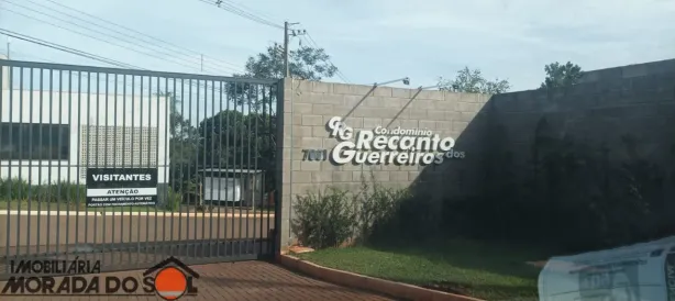 Casa de Condomínio com 4 Quartos para alugar, 180m² no Condomínio Recanto dos Guerreiros, Maringá