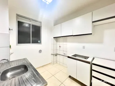 Apartamento com 2 Quartos para alugar, 60m² no Floresta, Joinville