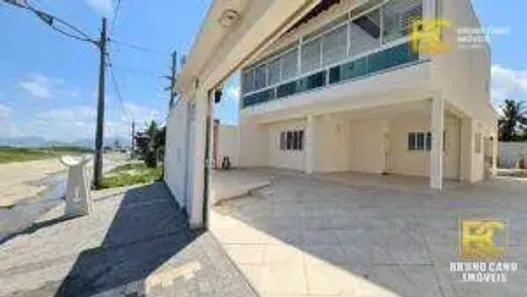 Sobrado com 3 Quartos à venda, 209m² no Estância Balneária Convento Velho, Peruíbe
