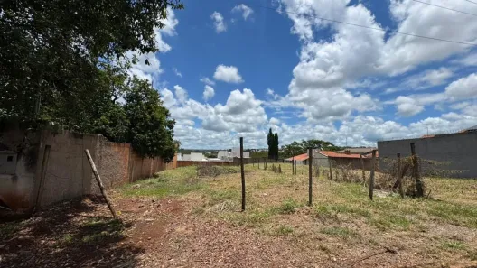 Lote/Terreno à venda, 432m² no Cidade Jardim, Uberlândia