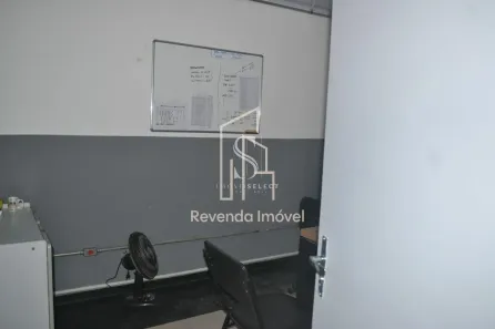 Galpão/Depósito/Armazém à venda, 1785m² no Socorro, São Paulo