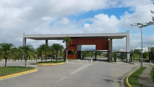 Lote/Terreno à venda, 628m² no Nova Caruaru, Caruaru
