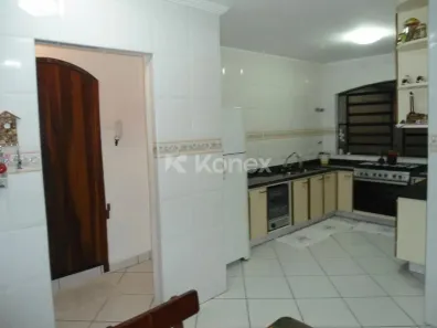 Sobrado com 4 Quartos à venda, 270m² no Vila Irmãos Arnoni, São Paulo