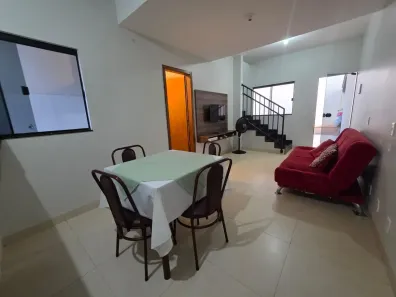 Sobrado com 2 Quartos para alugar, 120m² no Plano Diretor Norte, Palmas