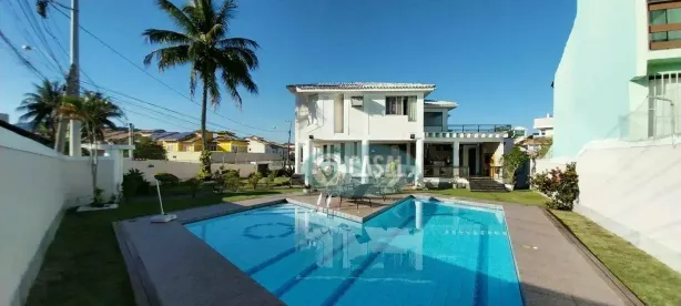 Casa com 5 Quartos à venda, 484m² no Camboinhas, Niterói
