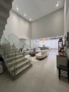Casa de Condomínio com 4 Quartos para alugar, 345m² no Ribeirão do Lipa, Cuiabá
