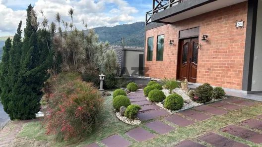 Casa de Condomínio com 3 Quartos à venda, 260m² no Cidade Satélite, Atibaia
