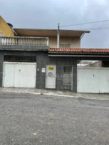 Casa com 3 Quartos à venda, 180m² no Vila Curuçá, São Paulo