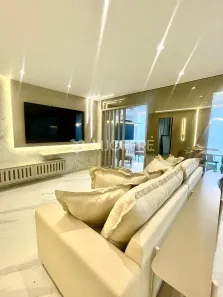 Apartamento com 3 Quartos para alugar, 157m² no Água Branca, São Paulo