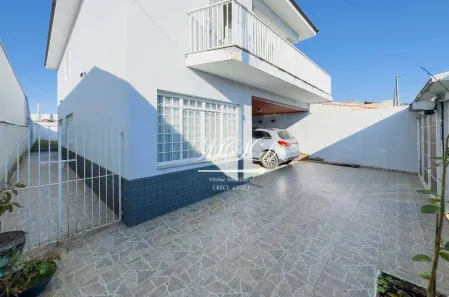 Sobrado com 4 Quartos à venda, 263m² no Parque Santo Antônio, Jacareí