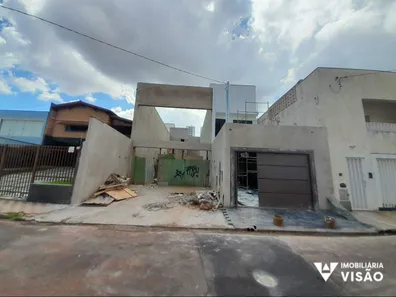 Casa com 2 Quartos à venda, 284m² no Nossa Senhora da Abadia, Uberaba