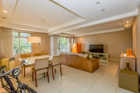 Apartamento com 3 Quartos à venda, 90m² no Água Verde, Curitiba