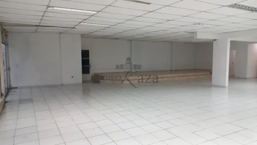 Prédio Comercial à venda, 250m² no Jardim Satélite, São José dos Campos