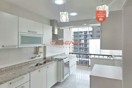 Apartamento com 3 Quartos para alugar, 92m² no Centro, Curitiba