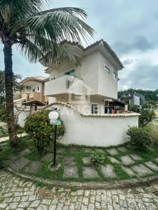 Casa de Condomínio com 3 Quartos para venda ou aluguel, 180m² no Vargem Pequena, Rio de Janeiro