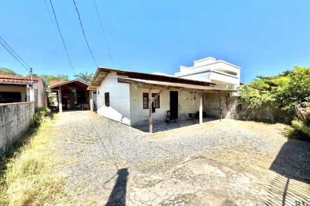 Casa com 4 Quartos à venda, 360m² no Gravatá, Navegantes