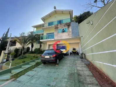 Casa de Condomínio com 4 Quartos à venda, 303m² no Arujá Country Club, Arujá