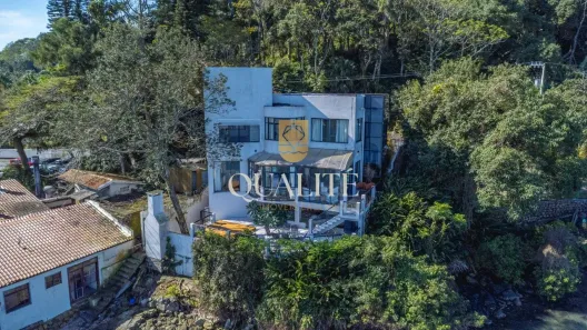 Casa com 3 Quartos à venda, 339m² no Sambaqui, Florianópolis