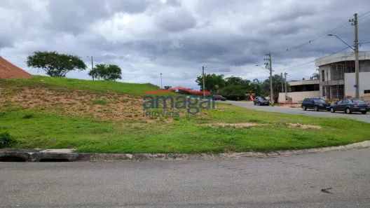Lote/Terreno à venda, 330m² no Condomínio Residencial Fogaça, Jacareí