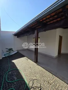 Casa com 3 Quartos à venda, 162m² no Jardim Europa, Uberlândia
