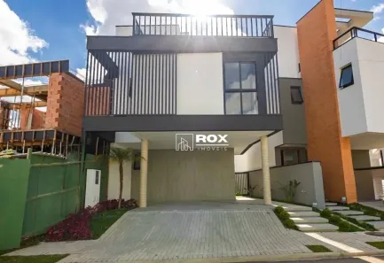 Casa de Condomínio com 3 Quartos à venda, 205m² no Santa Cândida, Curitiba