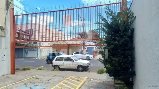 Casa com 1 Quarto para alugar, 90m² no Nossa Senhora Aparecida, Uberlândia