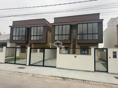 Casa com 3 Quartos à venda, 108m² no Sertão do Maruim, São José