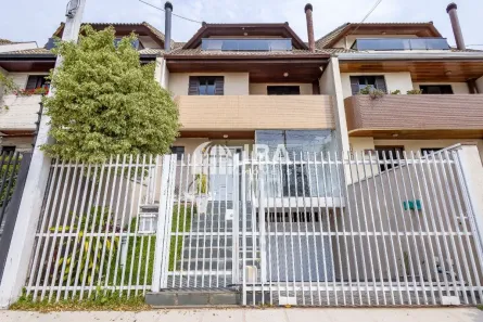 Sobrado com 3 Quartos à venda, 201m² no Jardim das Américas, Curitiba