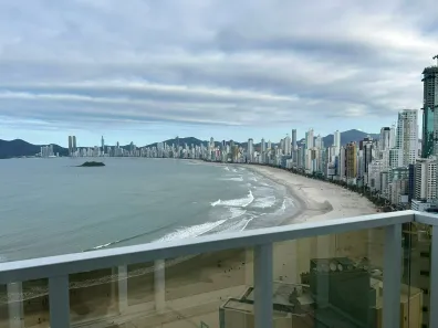 Apartamento com 3 Quartos à venda, 183m² no Pioneiros, Balneário Camboriú