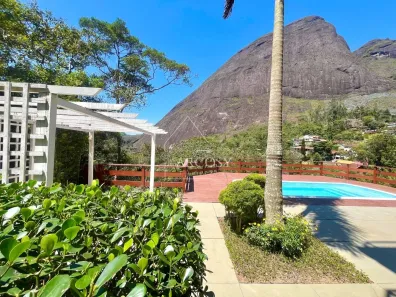 Casa com 3 Quartos à venda, 320m² no Retiro, Petrópolis