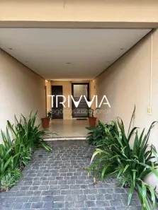 Apartamento com 3 Quartos para alugar, 122m² no Santa Mônica, Uberlândia