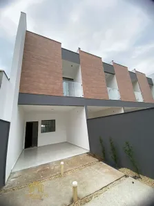 Casa com 3 Quartos à venda, 113m² no Iririú, Joinville
