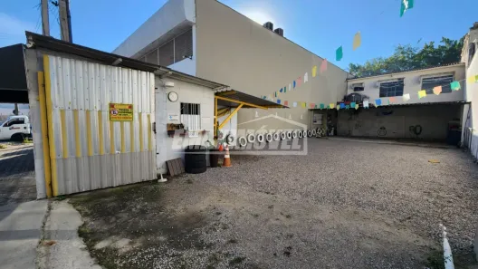 Lote/Terreno à venda, 180m² no Centro, Votorantim