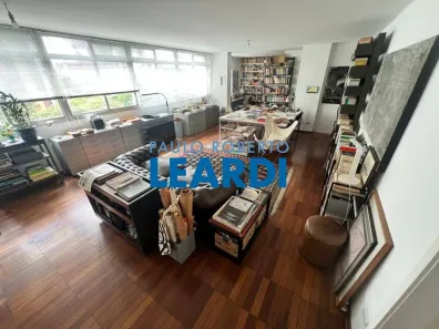 Apartamento com 3 Quartos à venda, 140m² no Higienópolis, São Paulo