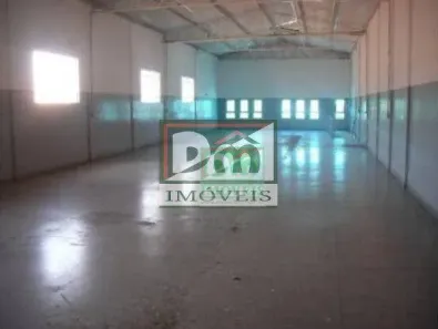 Prédio Comercial para alugar, 868m² no Vila Regente Feijó, São Paulo