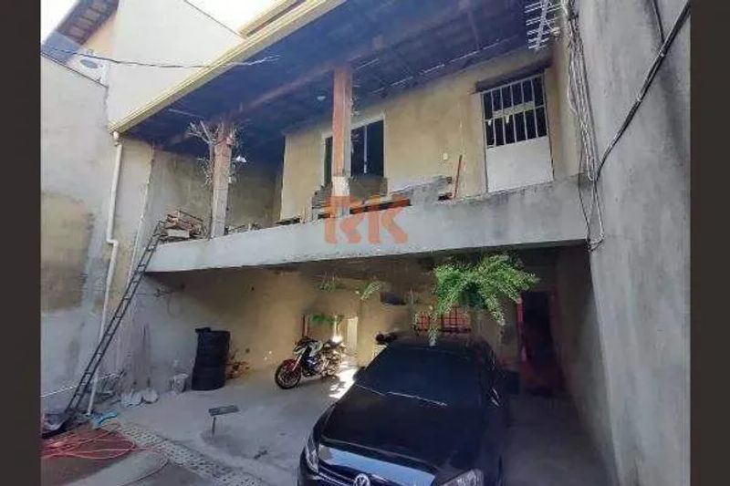 Casa com 6 quartos — Serrano, Belo Horizonte