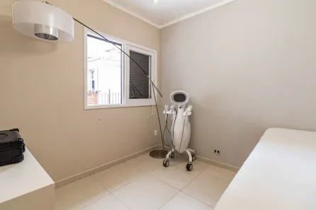 Ponto Comercial para alugar, 12m² no Aclimação, São Paulo