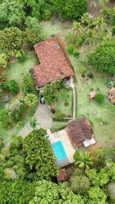 Fazenda/Sítio com 3 Quartos à venda, 17000m² no Granja dos Cavaleiros, Macaé