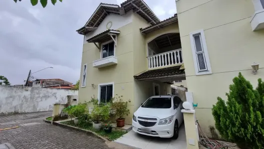 Casa de Condomínio com 3 Quartos à venda, 106m² no Vila União, Fortaleza