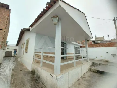 Casa com 3 Quartos para alugar, 120m² no Alpes Suiços, Gravatá