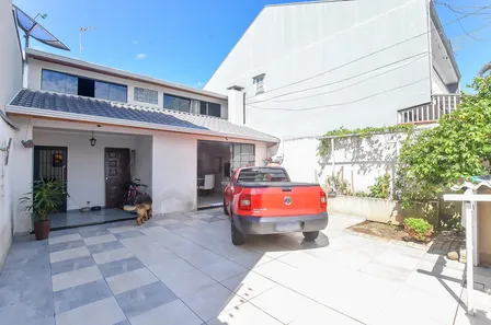 Sobrado com 3 Quartos à venda, 112m² no Uberaba, Curitiba