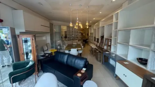 Ponto Comercial para alugar, 283m² no Tristeza, Porto Alegre